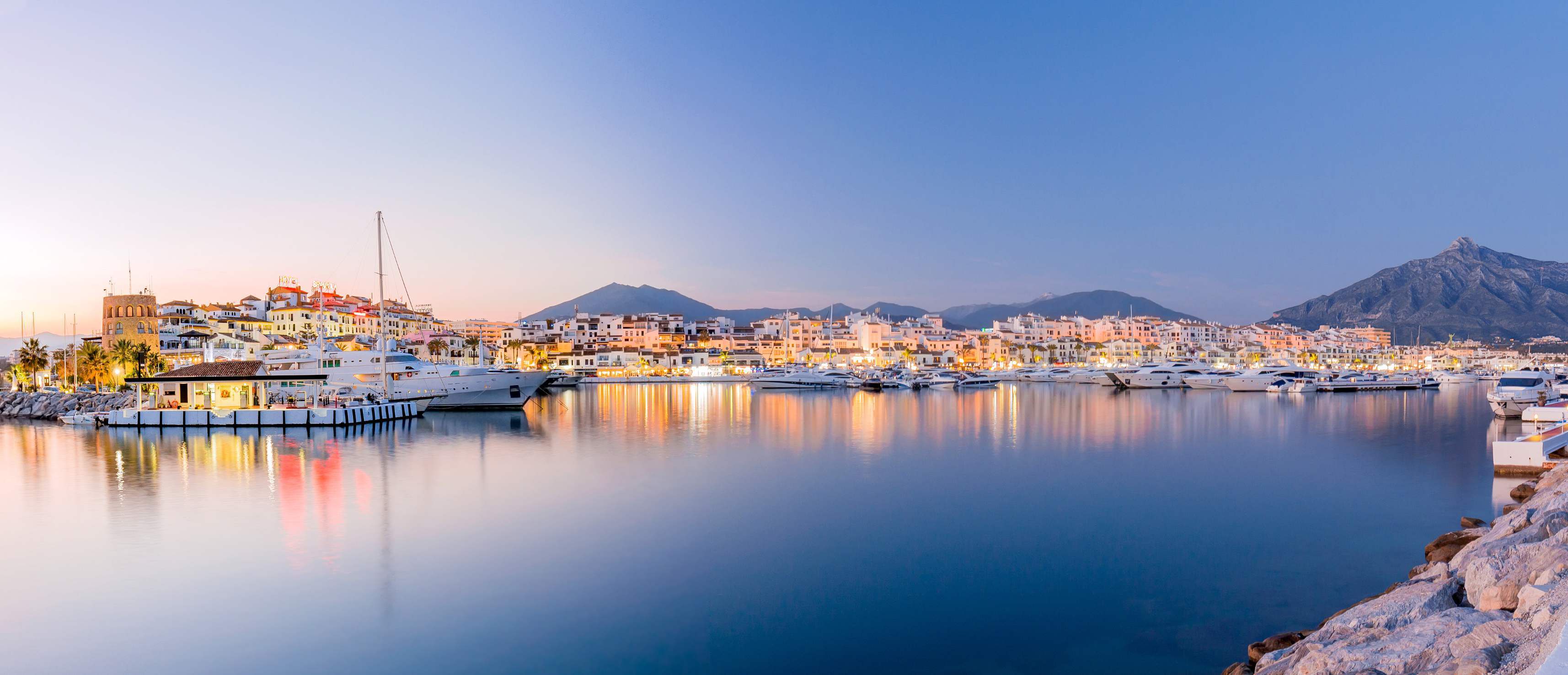 Marbella Coastal Engineering: A Precision Residence - Photo 4
