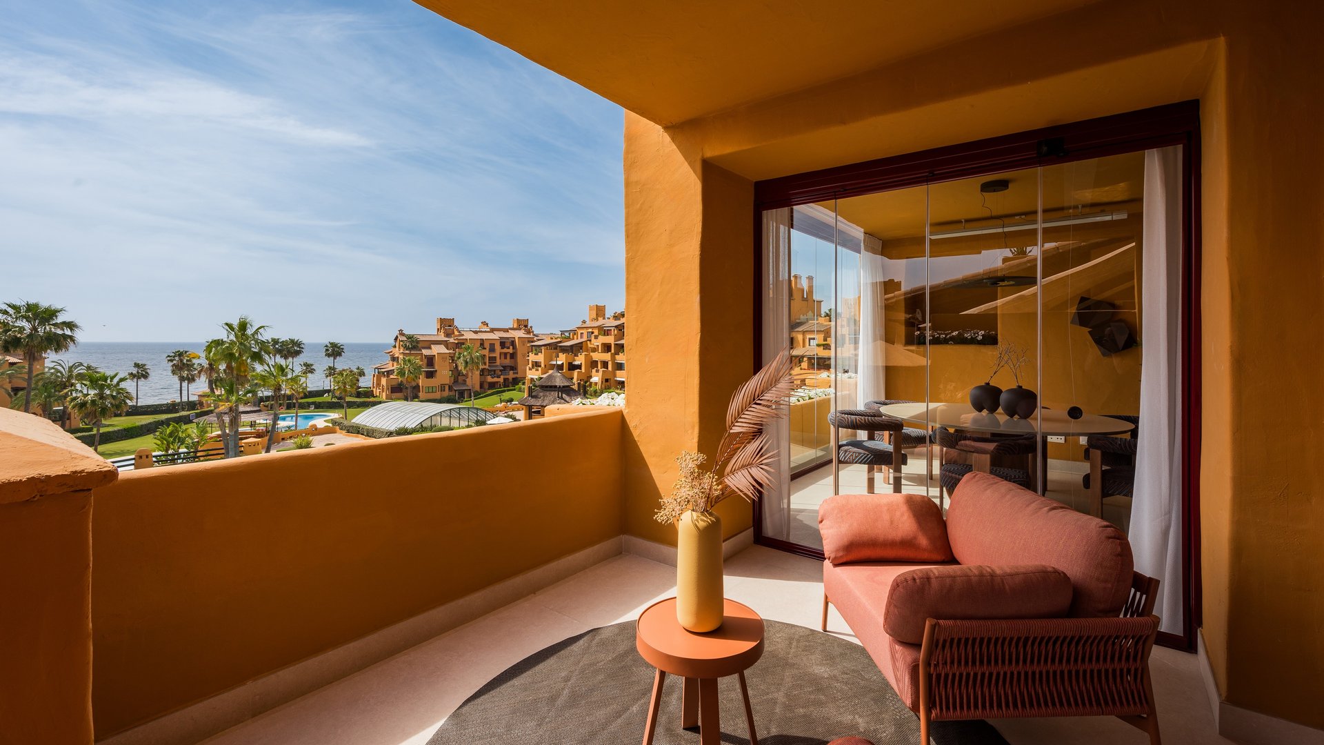 Elegance Redefined: Coastal Luxury Residences in Estepona