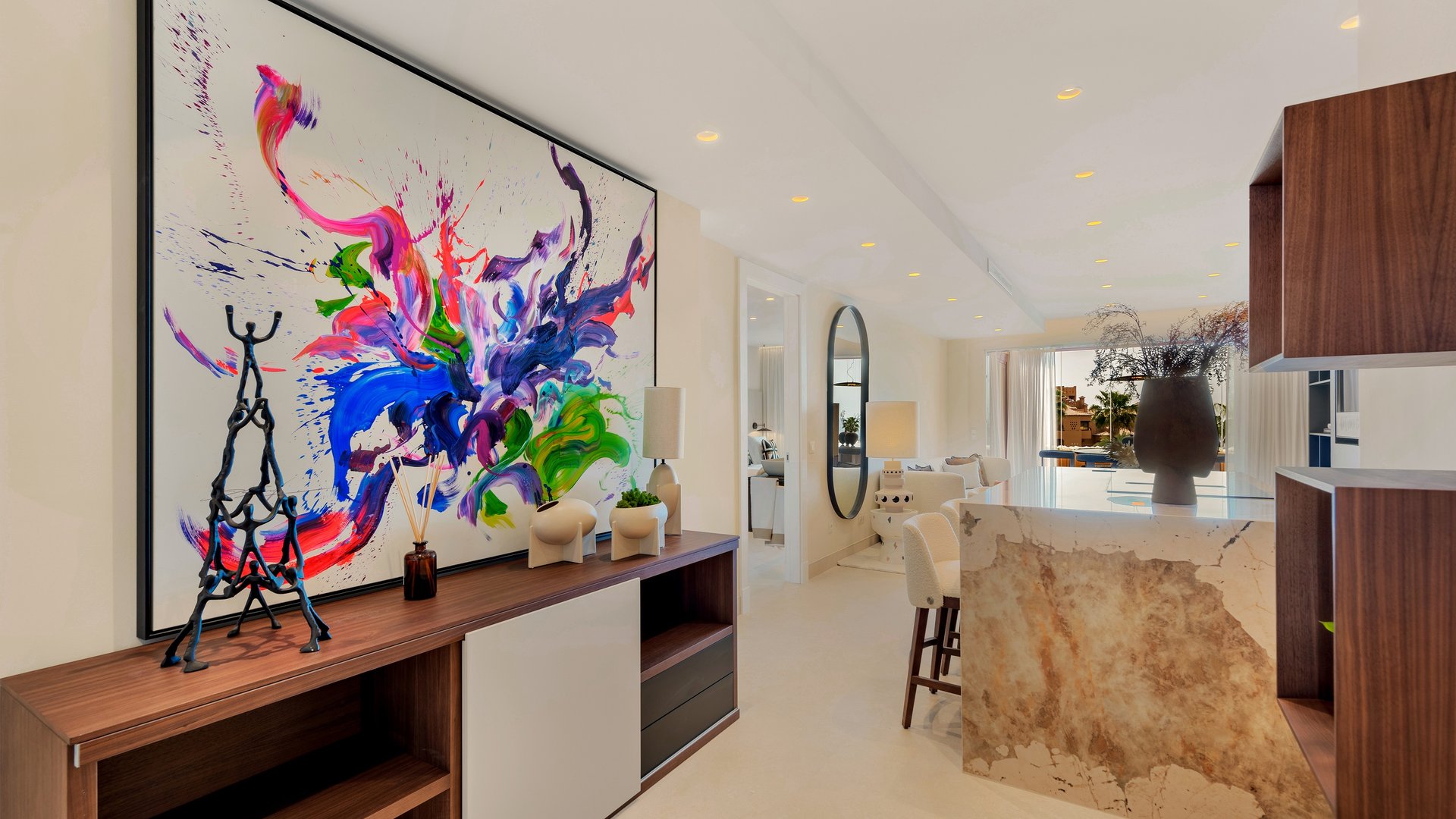 Elegance Redefined: Coastal Luxury Residences in Estepona - Photo 4