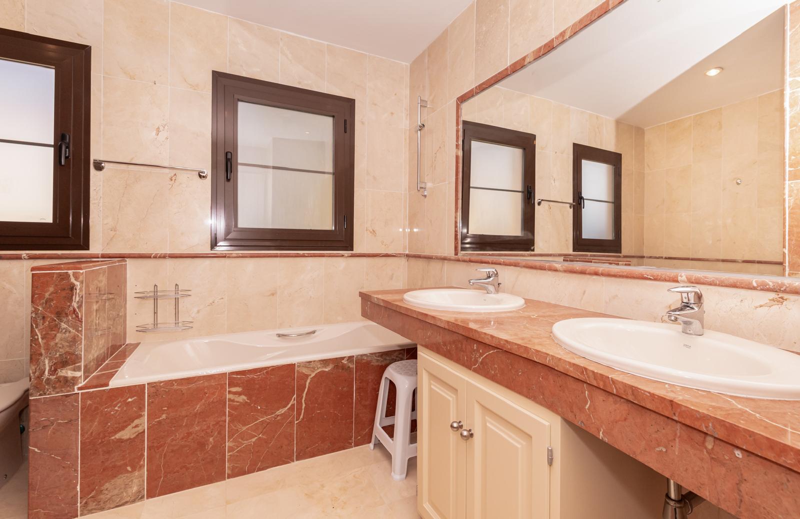 Coastal Sanctuary: A Bespoke Residence Awaiting Your Vision in Estepona